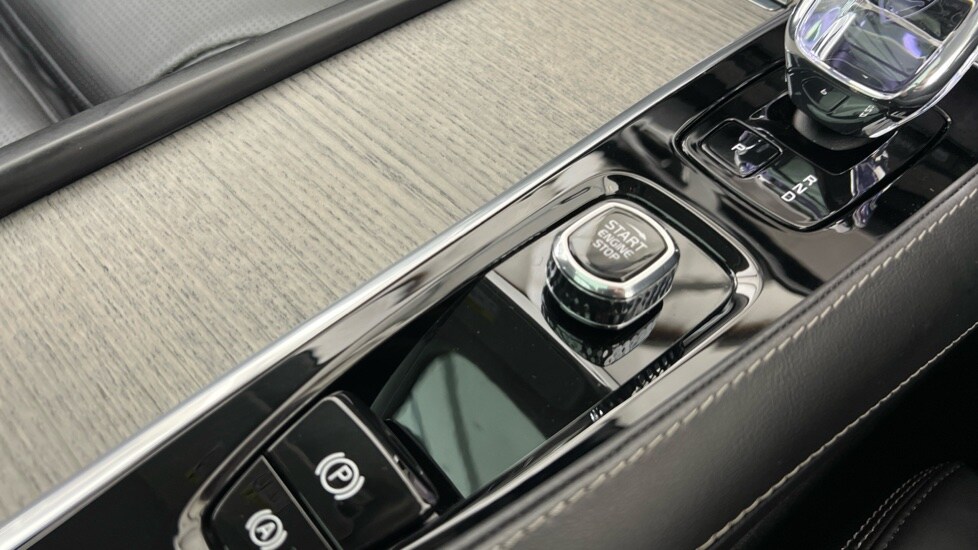 Used Volvo XC90 2023 for sale - 76007950: Photo 27