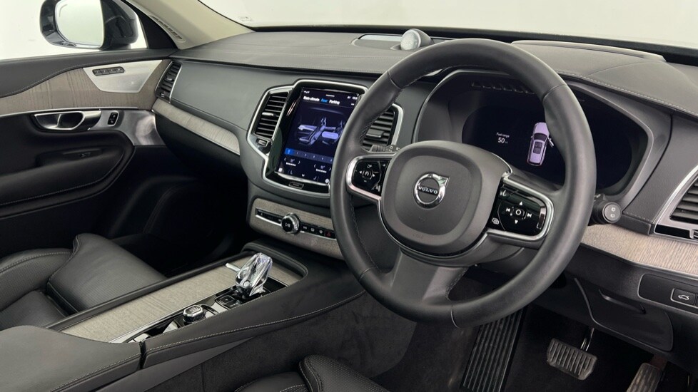 Used Volvo XC90 2023 for sale - 76007950: Photo 4