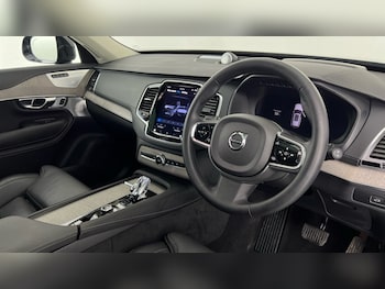 Used Volvo XC90 2023 for sale - 76007950: Photo 4