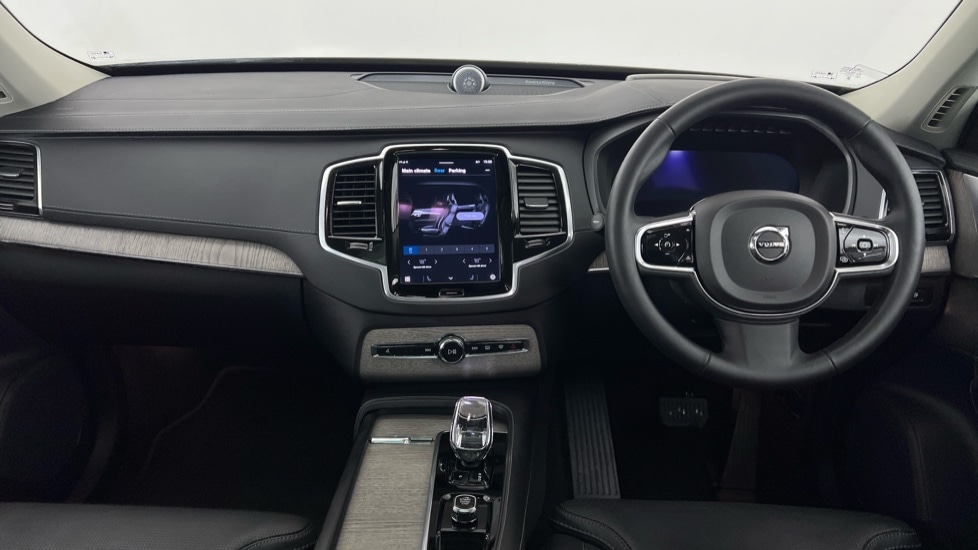 Used Volvo XC90 2023 for sale - 76007950: Photo 5