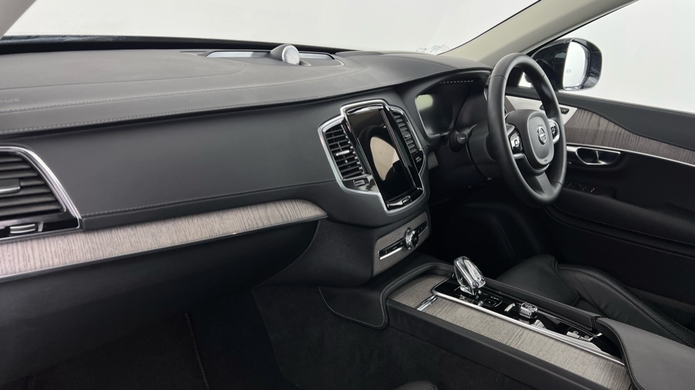 Used Volvo XC90 2023 for sale - 76007950: Photo 57
