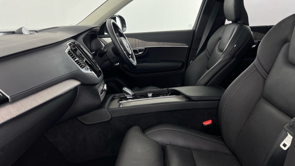 Used Volvo XC90 2023 for sale - 76007950: Photo 58