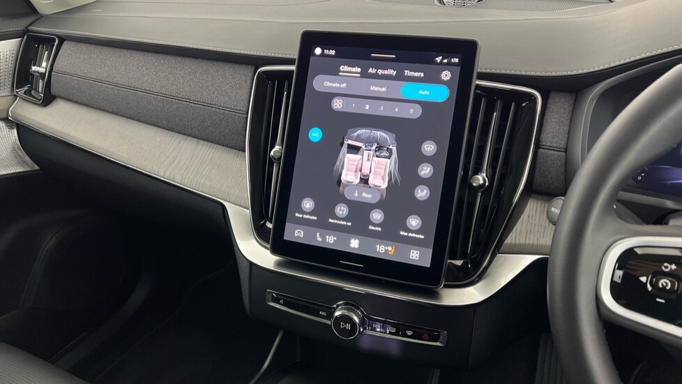 Used Volvo XC90 2025 for sale - 77934403: Photo 50