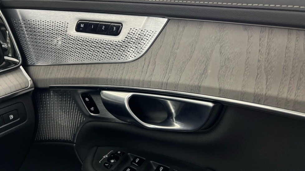 Used Volvo XC90 2025 for sale - 77934403: Photo 57