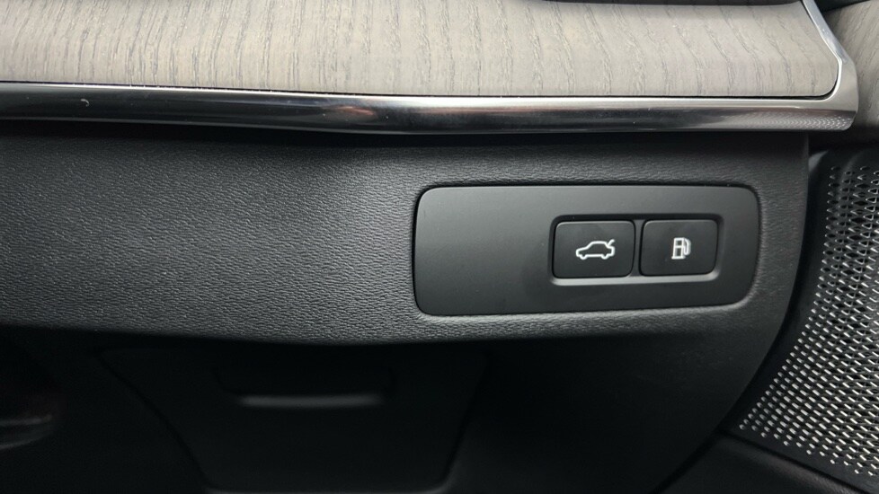 Used Volvo XC90 2025 for sale - 77934403: Photo 58