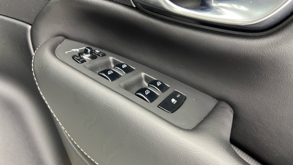 Used Volvo XC90 2021 for sale - 76007852: Photo 24
