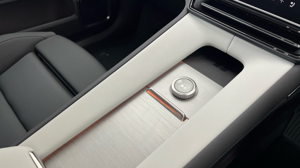 Used Polestar Polestar 4 2025 for sale - 76332232: Photo 12