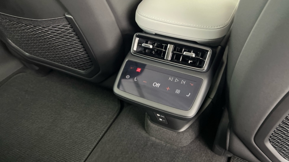 Used Polestar Polestar 4 2025 for sale - 76332232: Photo 20