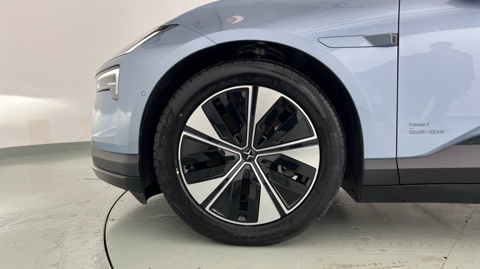Used Polestar Polestar 4 2025 for sale - 76332232: Photo 26