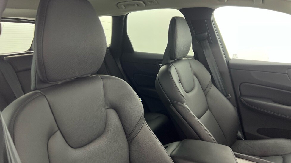 Used Volvo XC60 2024 for sale - 77618988: Photo 31