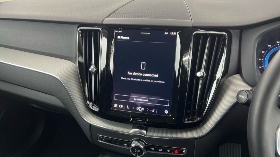 Used Volvo XC60 2024 for sale - 77618988: Photo 44