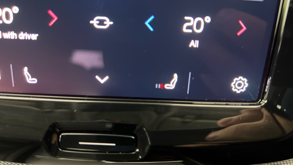 Used Volvo XC60 2024 for sale - 77618988: Photo 49