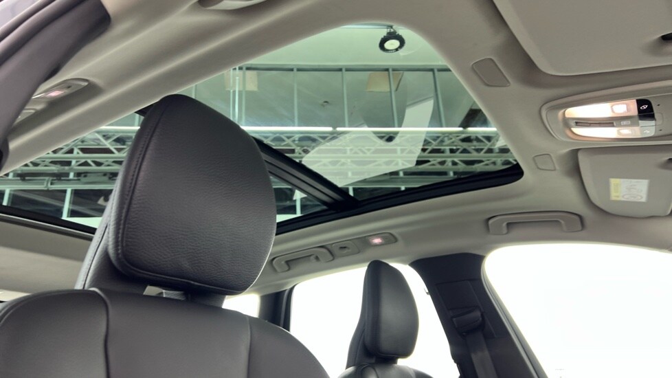 Used Volvo XC60 2023 for sale - 77244666: Photo 31