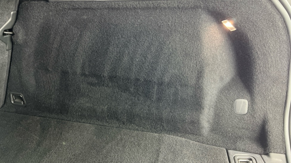 Used Volvo XC60 2023 for sale - 77244666: Photo 57