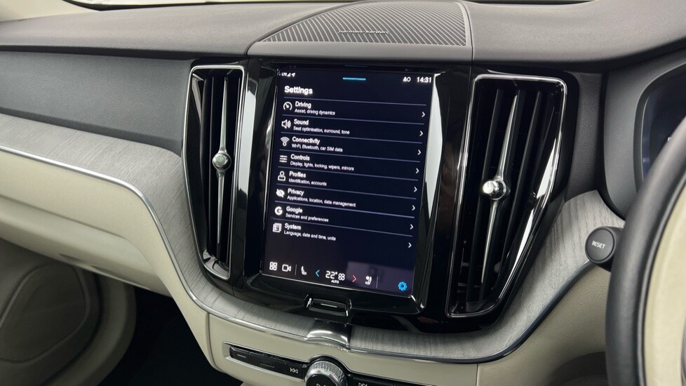 Used Volvo XC60 2025 for sale - 77552278: Photo 17