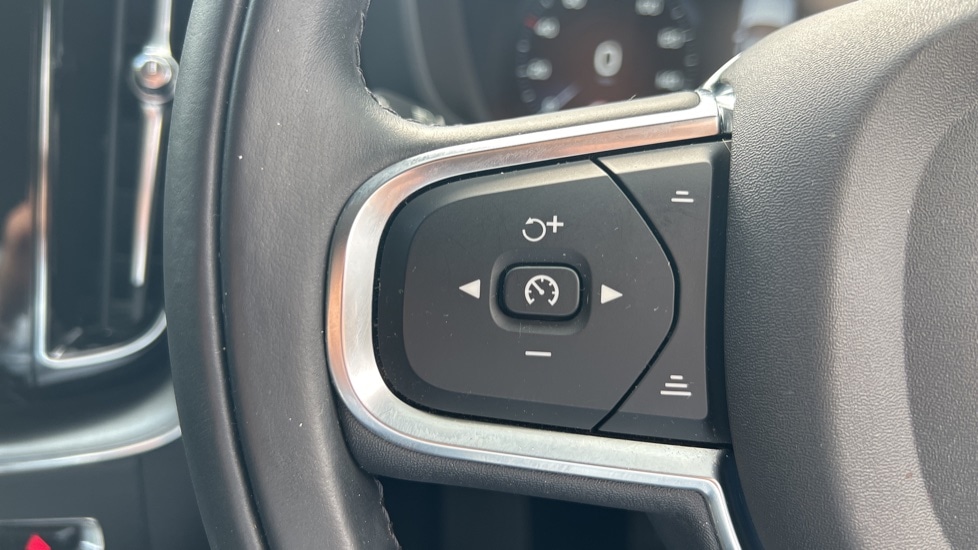 Used Volvo XC60 2019 for sale - 78066866: Photo 18