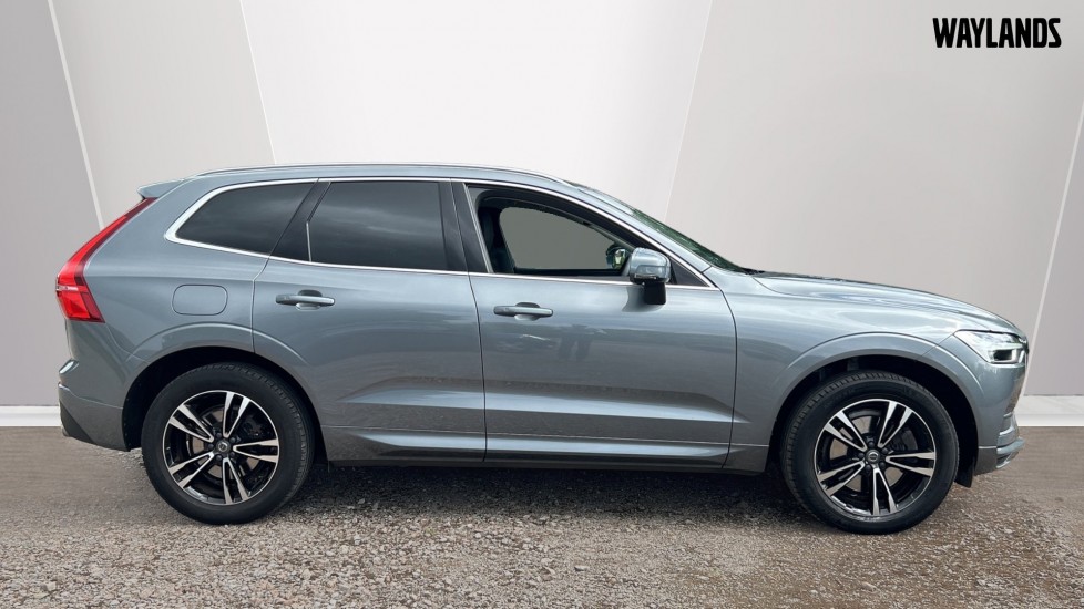 Used Volvo XC60 2019 for sale - 78066866: Photo 3