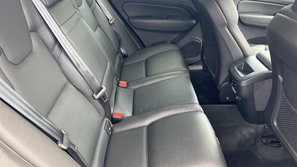 Used Volvo XC60 2019 for sale - 78066866: Photo 33