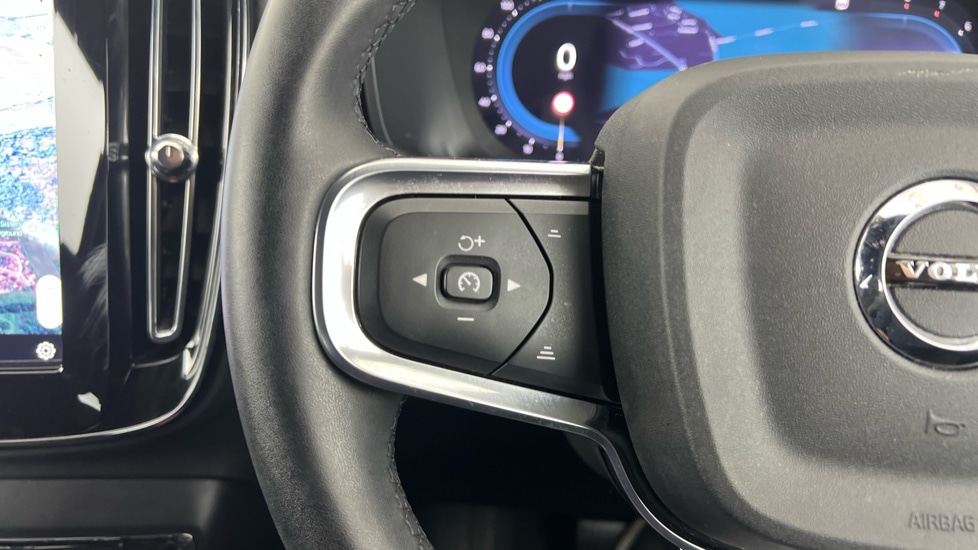 Used Volvo XC40 2024 for sale - 76139994: Photo 21