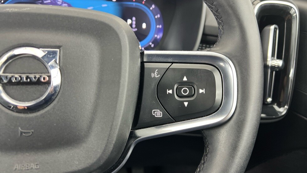 Used Volvo XC40 2024 for sale - 76139994: Photo 22