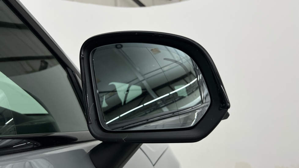 Used Volvo XC40 2024 for sale - 76139994: Photo 32