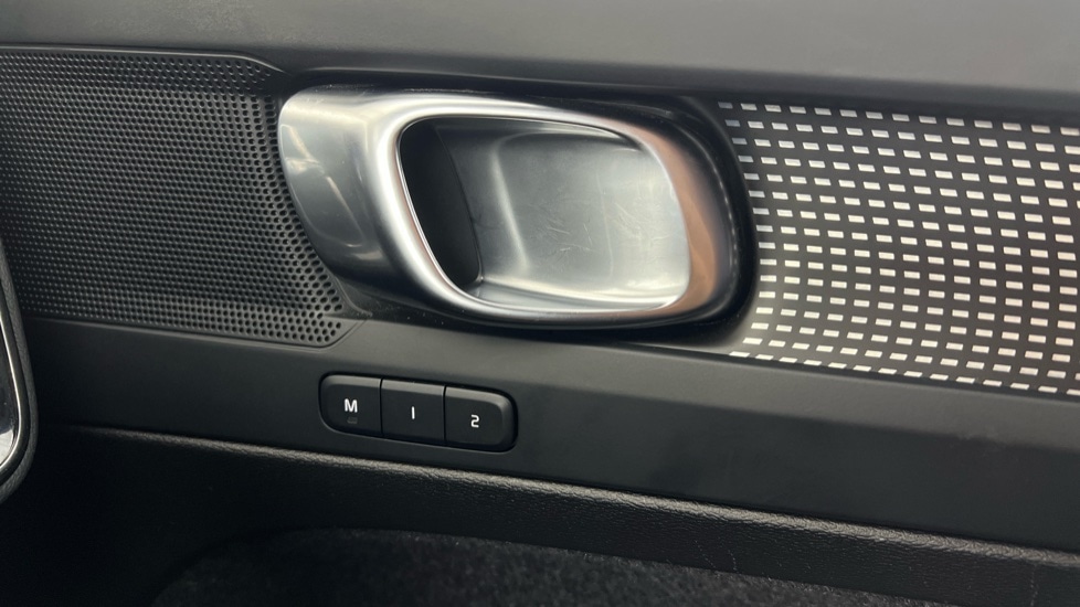 Used Volvo XC40 2024 for sale - 76139994: Photo 52