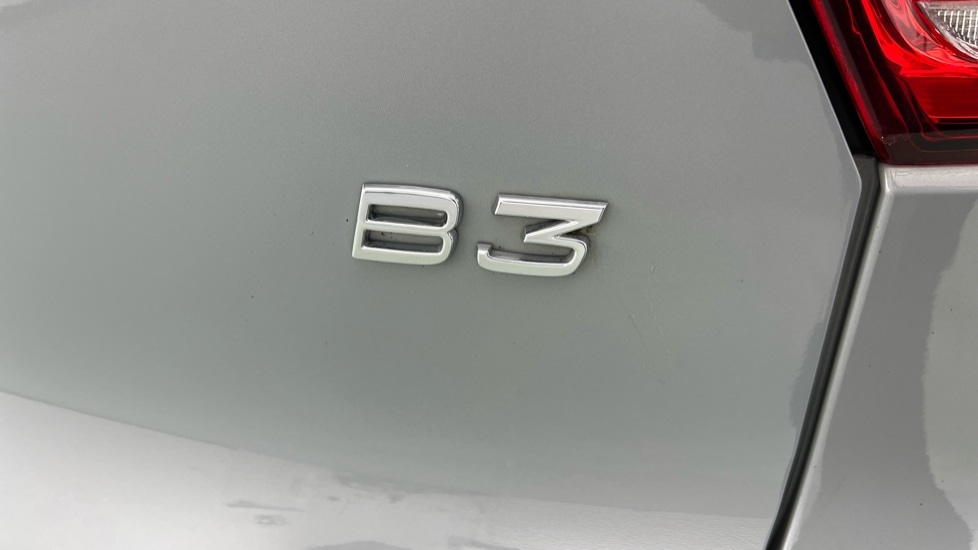 Used Volvo XC40 2024 for sale - 76139994: Photo 54