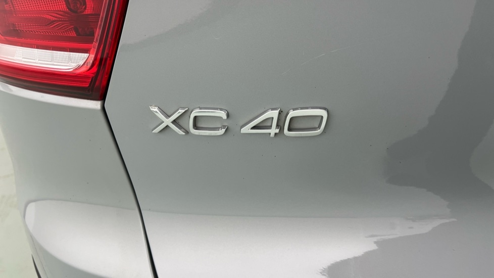 Used Volvo XC40 2024 for sale - 76139994: Photo 55