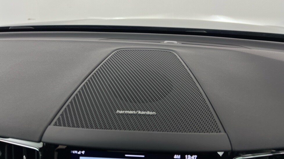 Used Volvo XC60 2023 for sale - 77826514: Photo 26