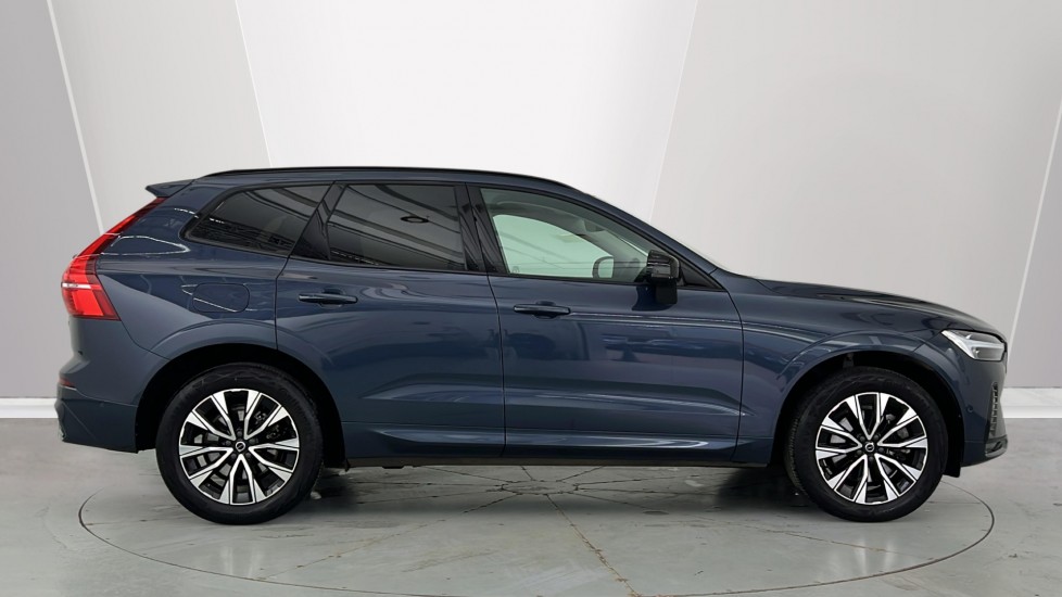 Used Volvo XC60 2023 for sale - 77826514: Photo 3