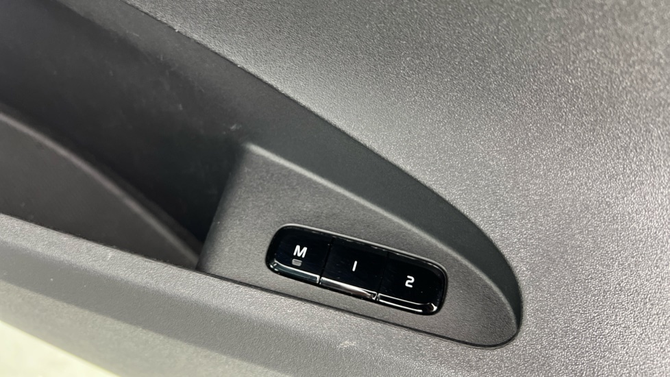 Used Polestar Polestar 2 2023 for sale - 77710912: Photo 39