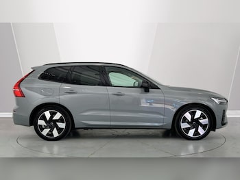 Used Volvo XC60 2025 for sale - 79094911: Photo