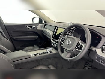 Used Volvo XC60 2025 for sale - 79094911: Photo