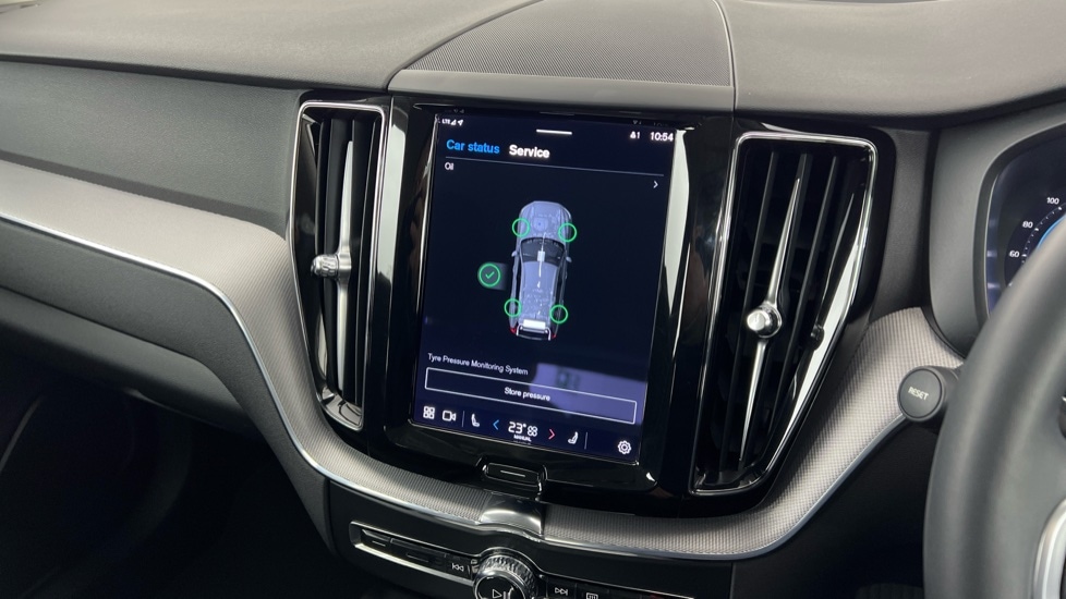 Used Volvo XC60 2022 for sale - 76851260: Photo 14