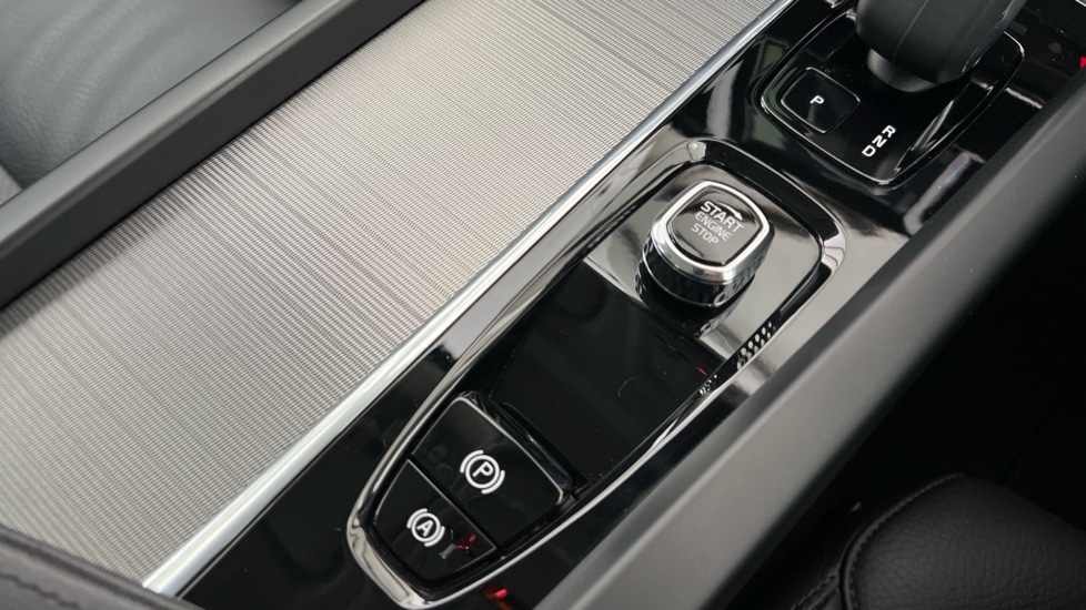 Used Volvo XC60 2022 for sale - 76851260: Photo 27