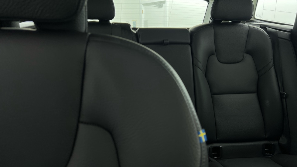 Used Volvo XC60 2022 for sale - 76851260: Photo 37