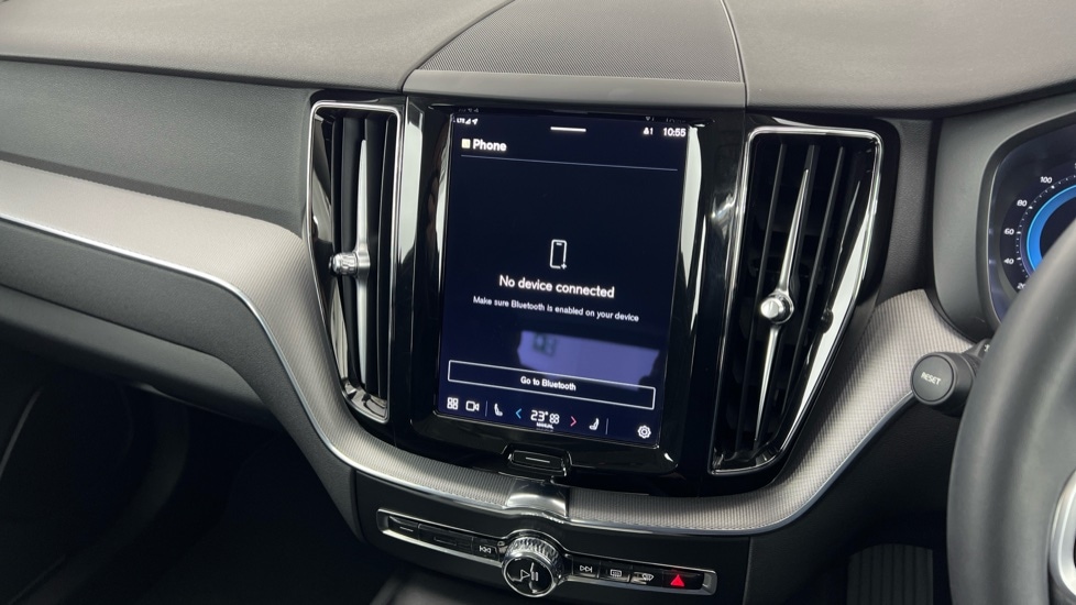 Used Volvo XC60 2022 for sale - 76851260: Photo 43