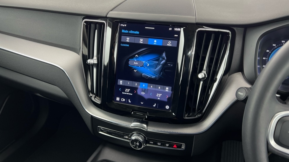 Used Volvo XC60 2022 for sale - 76851260: Photo 46