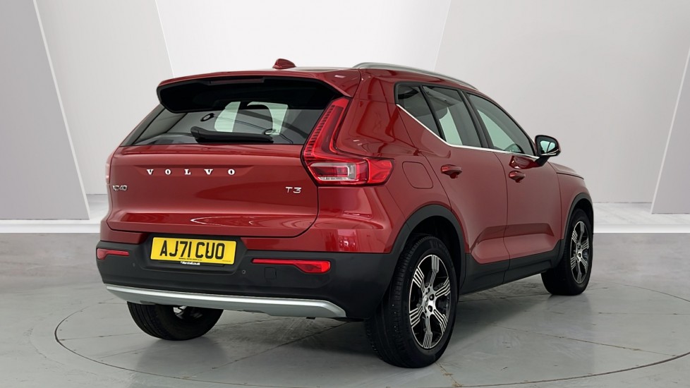 Used Volvo XC40 2021 for sale - 77855789: Photo 2