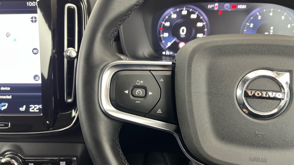 Used Volvo XC40 2021 for sale - 77855789: Photo 21