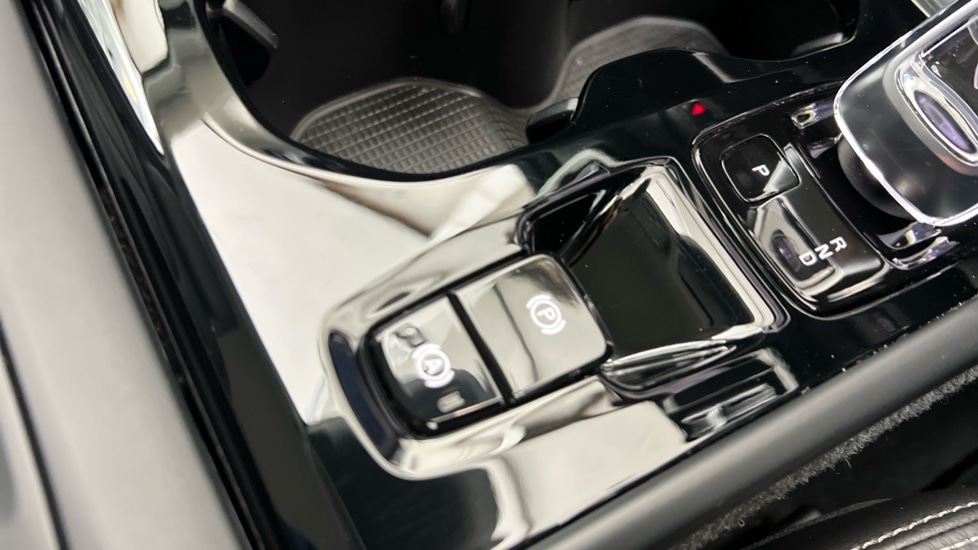 Used Volvo XC40 2021 for sale - 77855789: Photo 27