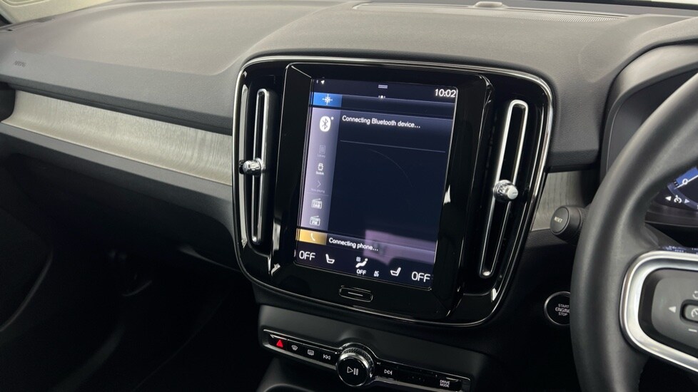 Used Volvo XC40 2021 for sale - 77855789: Photo 44