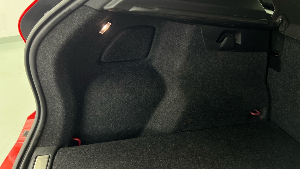 Used Volvo XC40 2021 for sale - 77855789: Photo 57