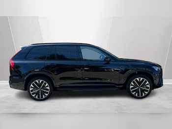 Used Volvo XC90 2025 for sale - 79663013: Photo