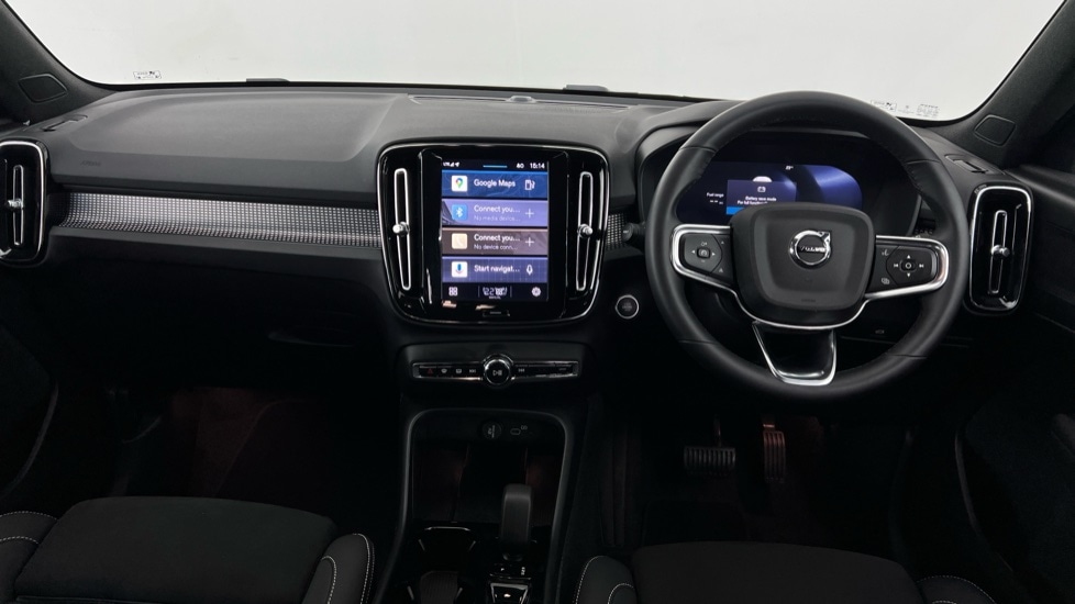 Used Volvo XC40 2025 for sale - 76196017: Photo 5