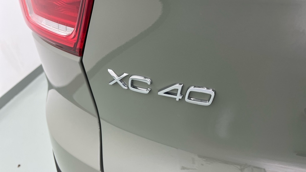 Used Volvo XC40 2025 for sale - 76196017: Photo 55