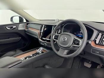 Used Volvo XC60 2023 for sale - 78456458: Photo