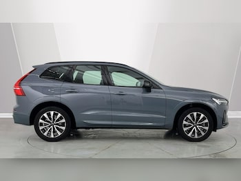 Used Volvo XC60 2023 for sale - 77893885: Photo