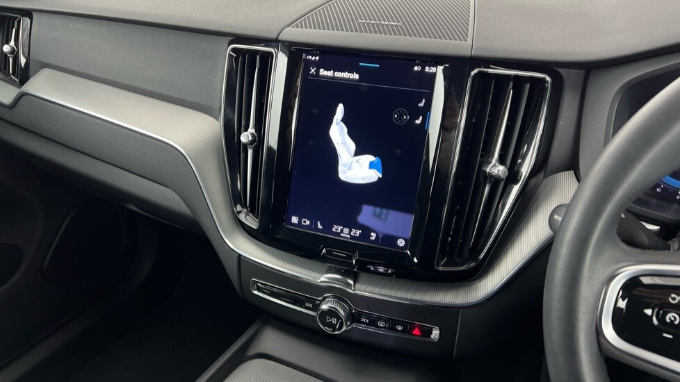Used Volvo XC60 2023 for sale - 77893885: Photo 52