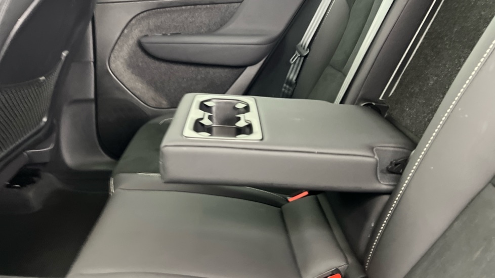 Used Volvo XC40 2024 for sale - 77071046: Photo 34